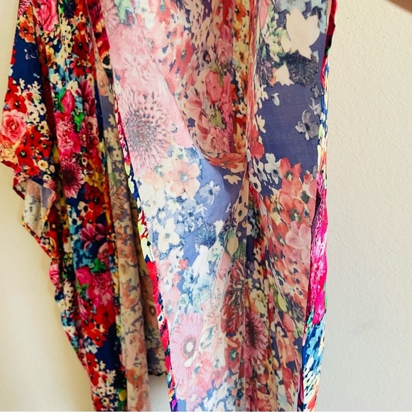 Umgee womans M/L open front kimono vibrant summer floral casual spring flowy - Picture 3 of 9